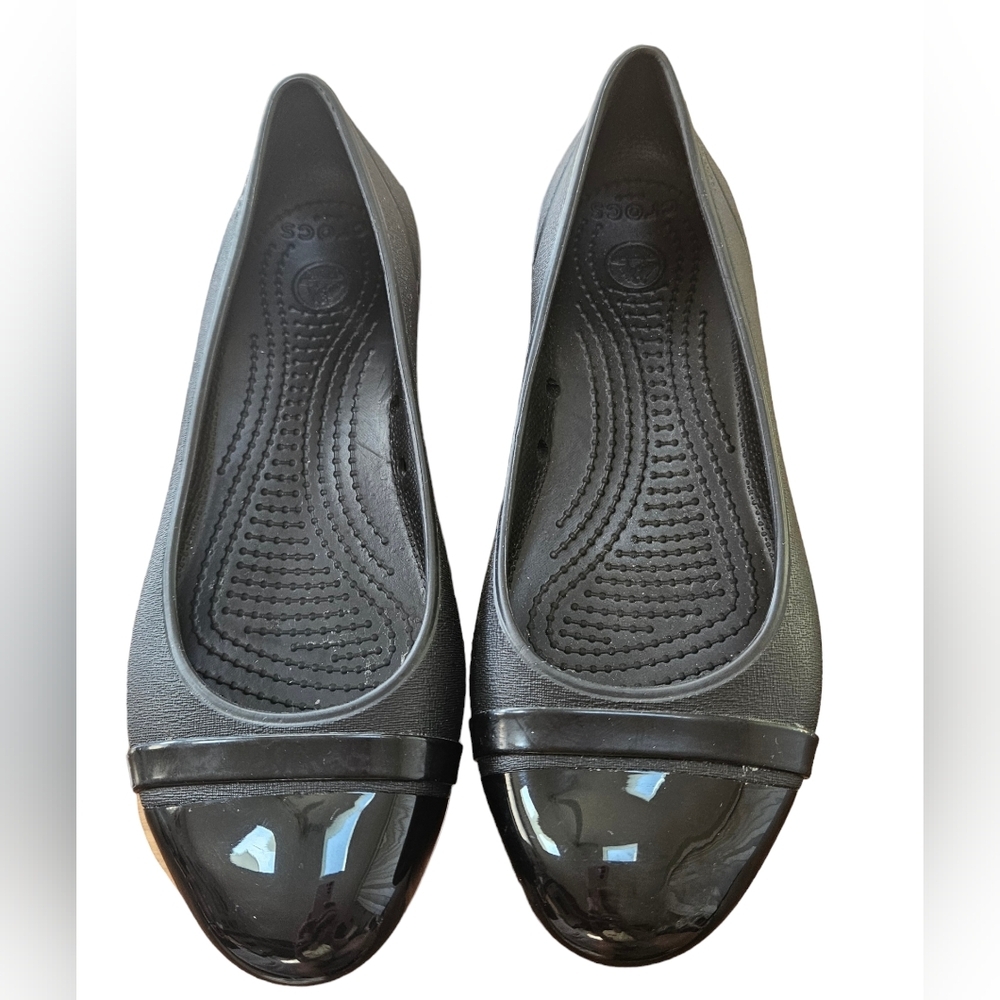 CROCS Womens Cap Toe Ballet Flats Black Comfort Slip On Lightweight Shoe Size 6